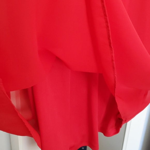 ♥️Beautiful Red, Flowy Dress - Picture 7 of 9